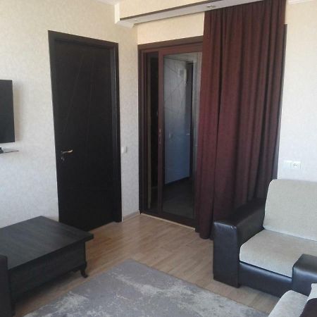 Var-Ketili Appartement Tbilisi Buitenkant foto