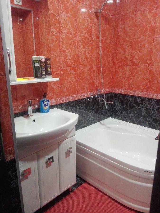 Var-Ketili Appartement Tbilisi Buitenkant foto